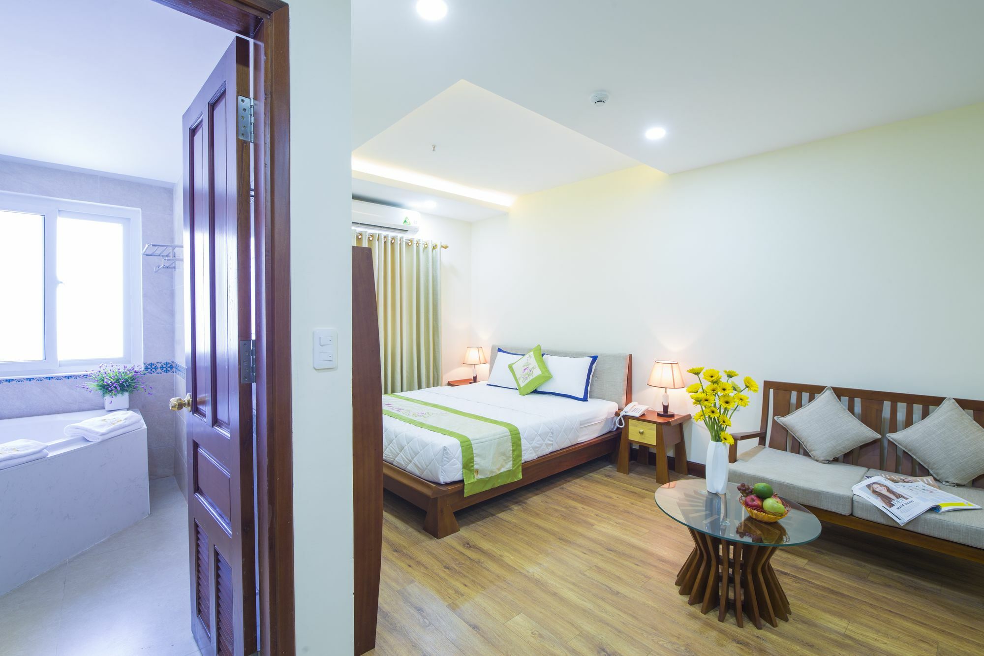 Hoài Anh Plaza Hotel Da Nang Exterior foto